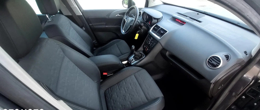 Opel Meriva cena 23900 przebieg: 189200, rok produkcji 2011 z Płońsk małe 631